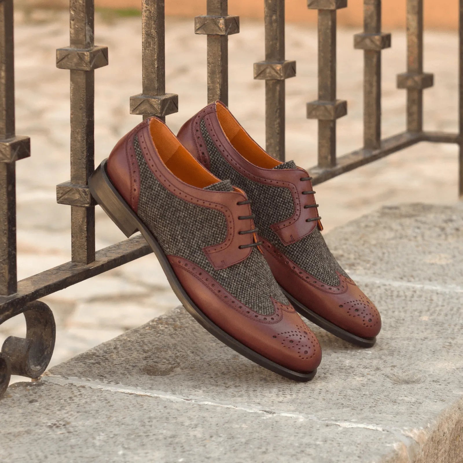 Balbina ladies derby wingtip shoes in leather and tweed