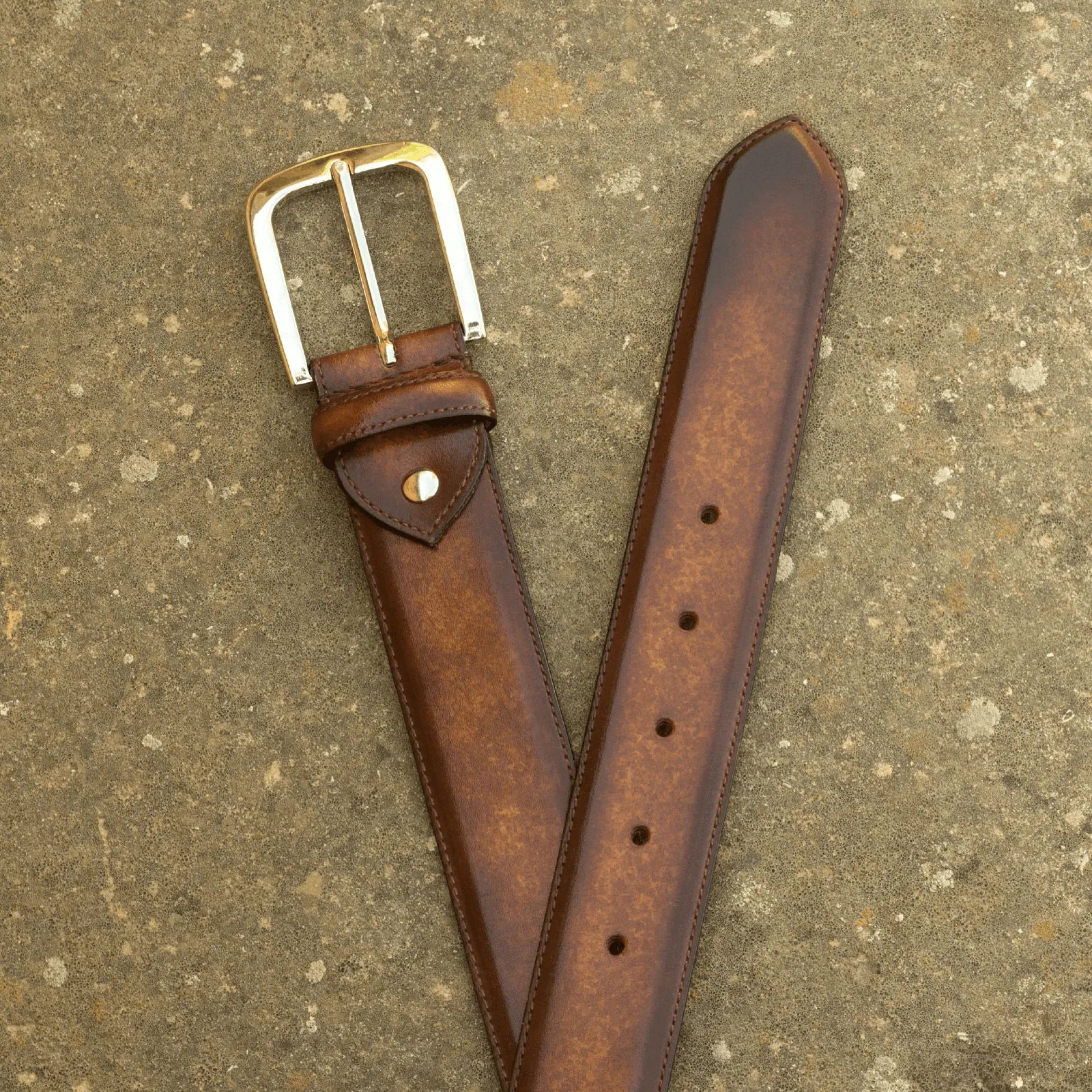 Corallo Hampton Patina Belt II with brown leather and gold buckle