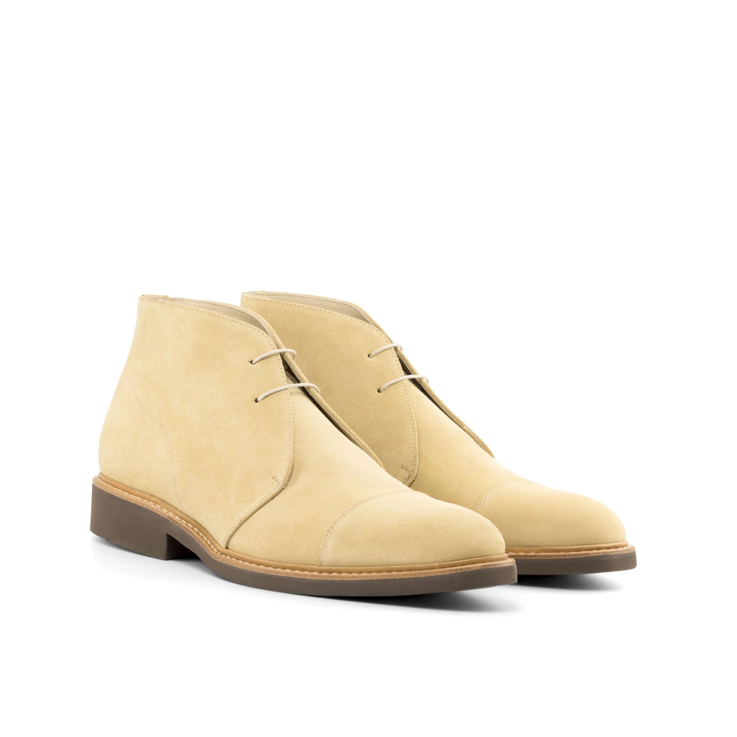 Dandy chukka boots in beige suede, back view
