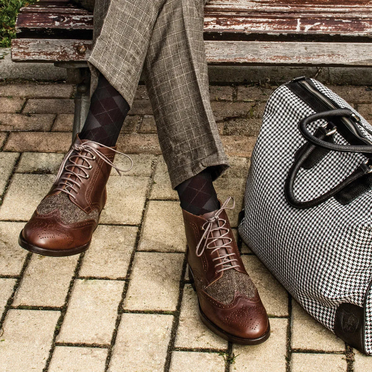 Fabrizio Balmoral boots in brown leather and tweed wingtip design