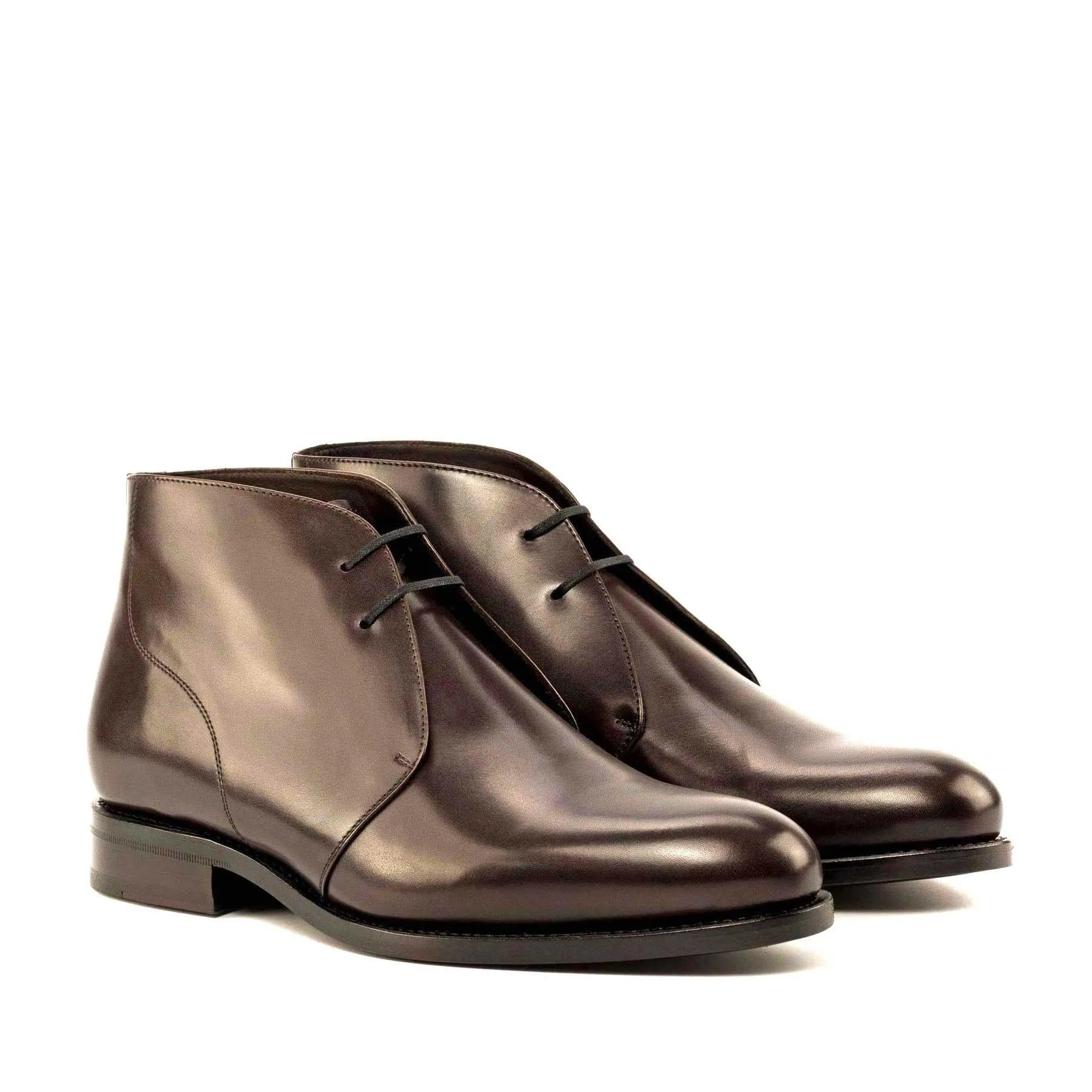 Pair of brown leather Hawa Chukka boots in fast lane style