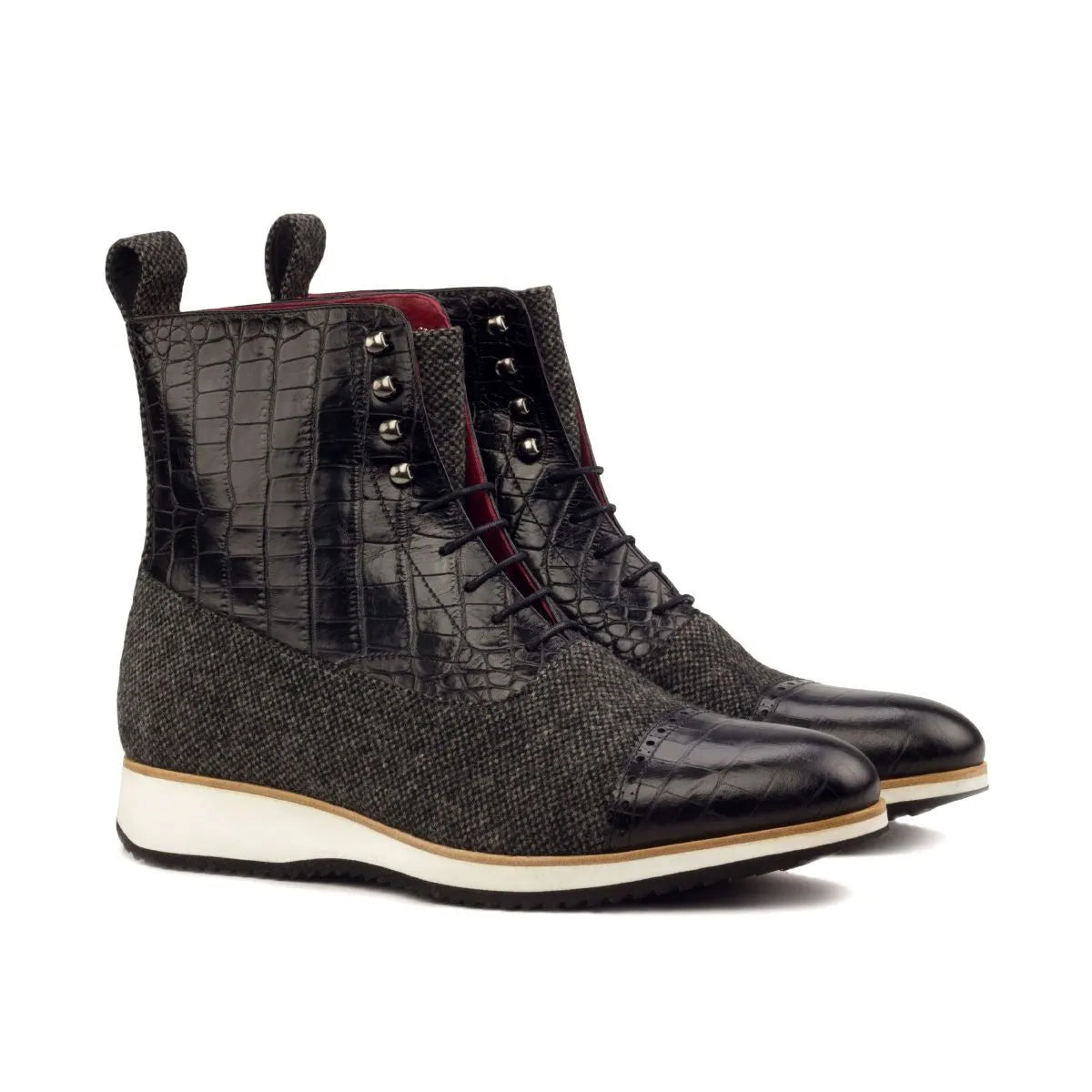 Ismay Balmoral boots in stylish calf leather lace-up design