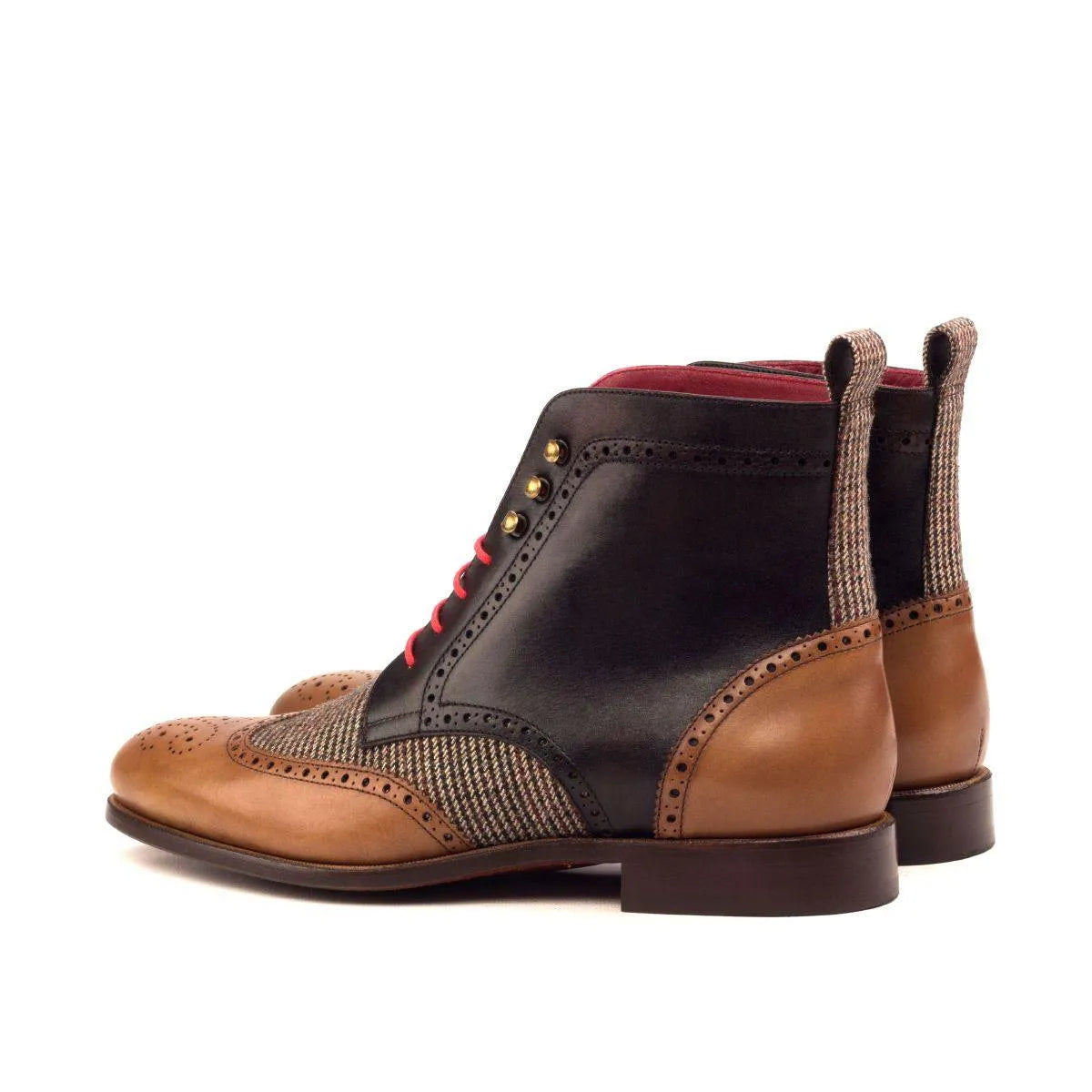 Juda military brogue boots in two-toned leather and tweed wingtip