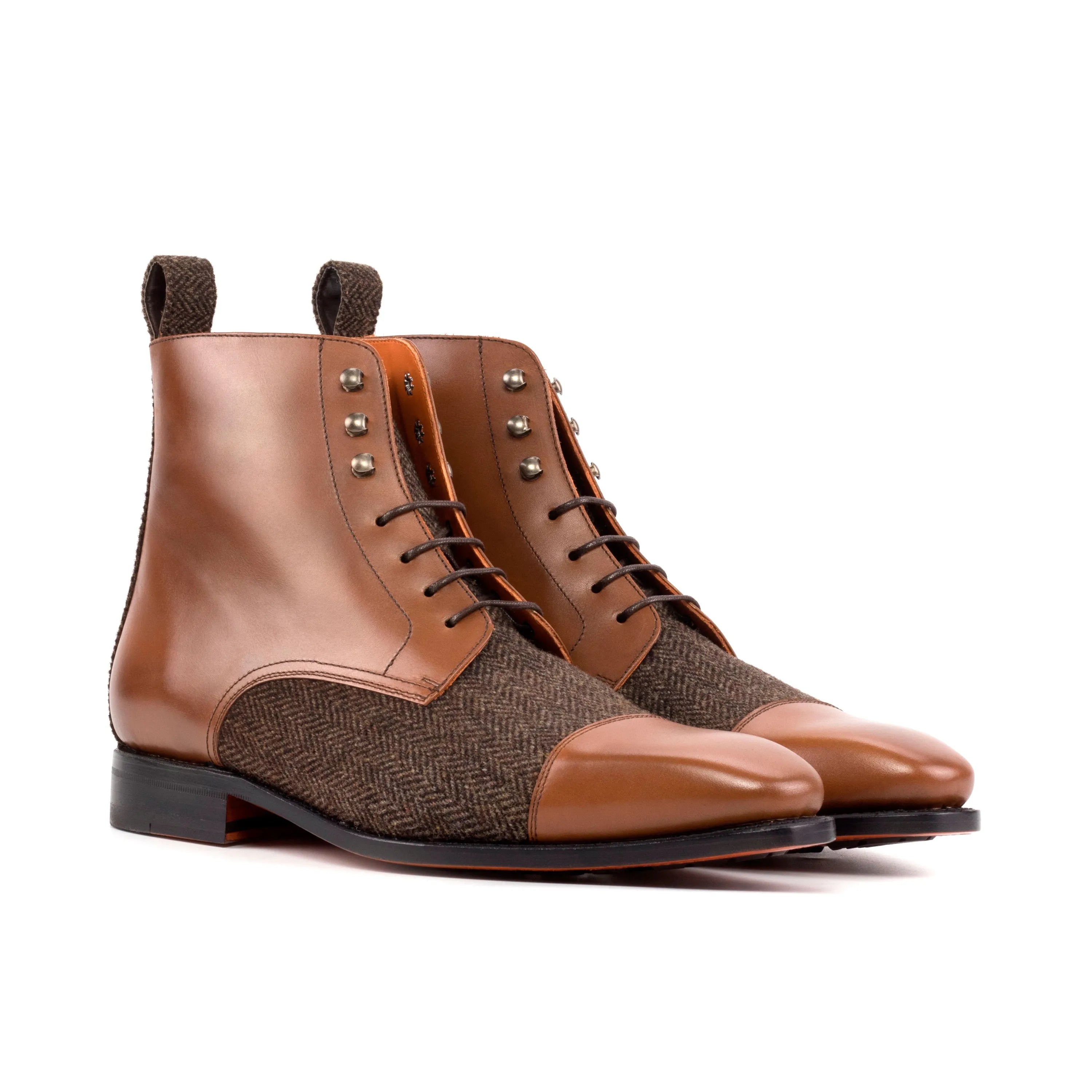 Kronos jumper boots in brown leather and tweed