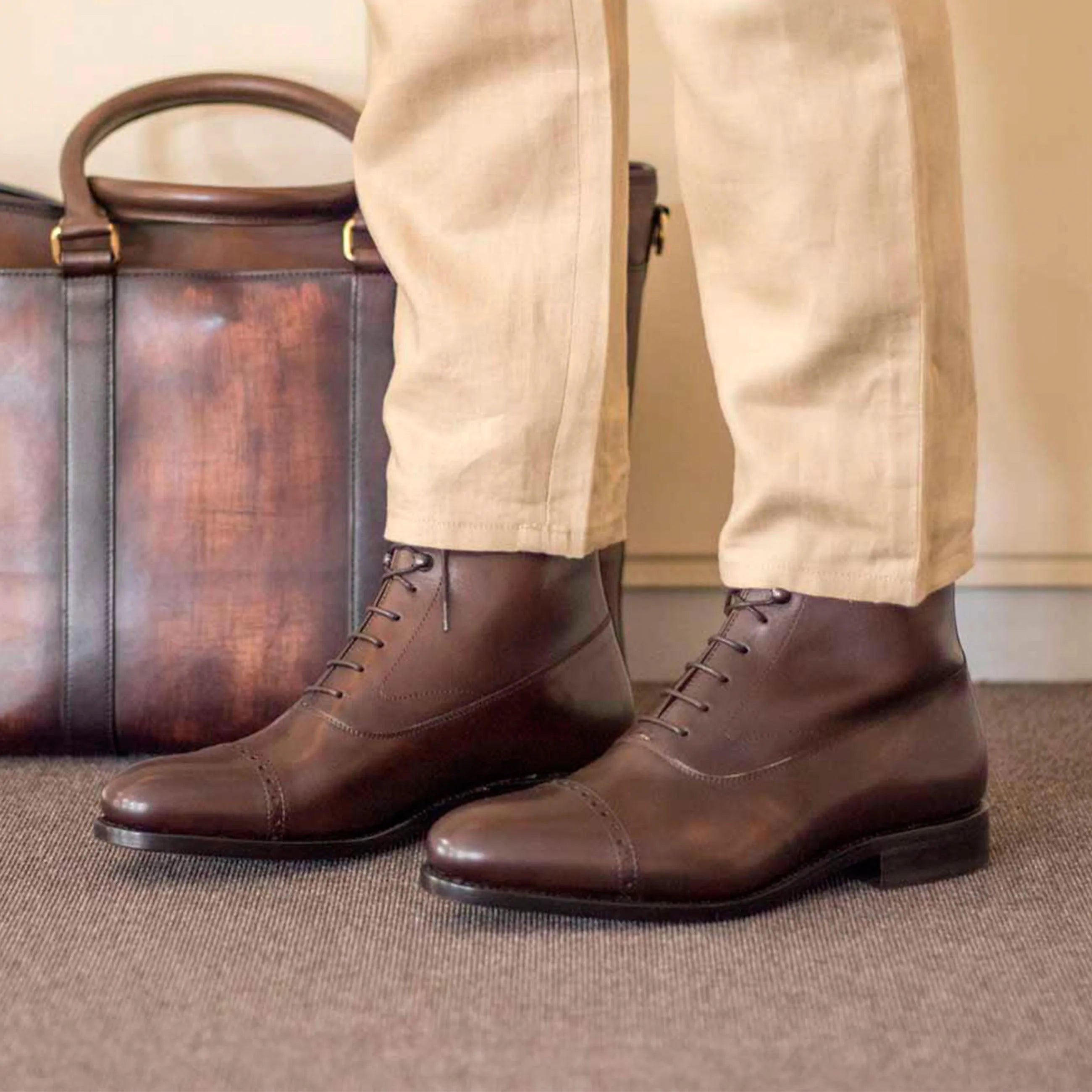 Luke Balmoral boots in brown leather with cap-toe detail