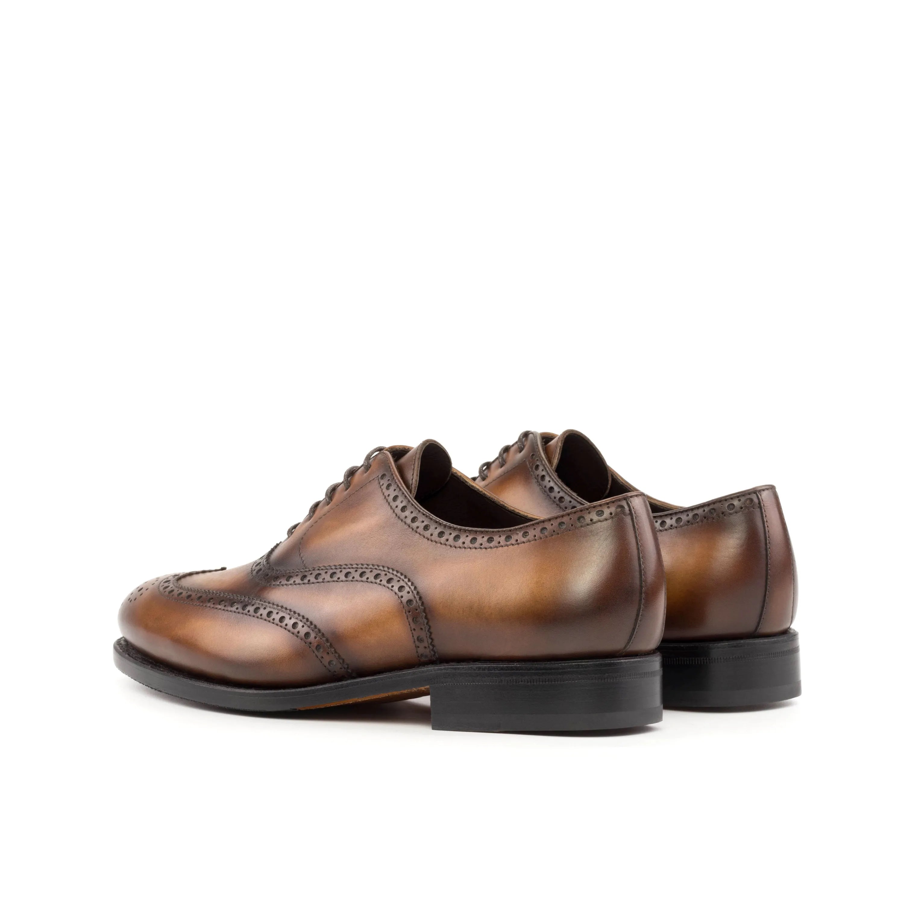 Pawl full brogue brown leather wingtip dress shoes in fast lane style