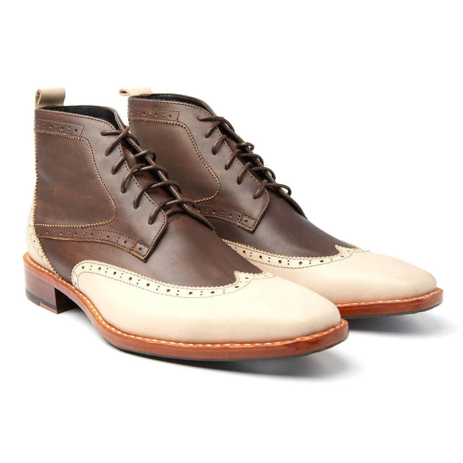 Pretty boy military brogue boots in two-tone Italian leather