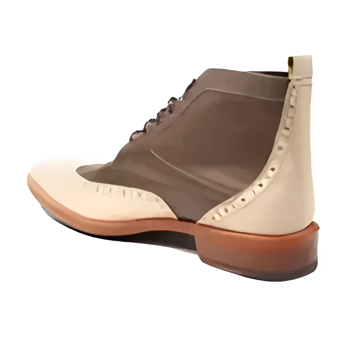 Pretty boy military brogue boots in two-tone Italian leather wingtip