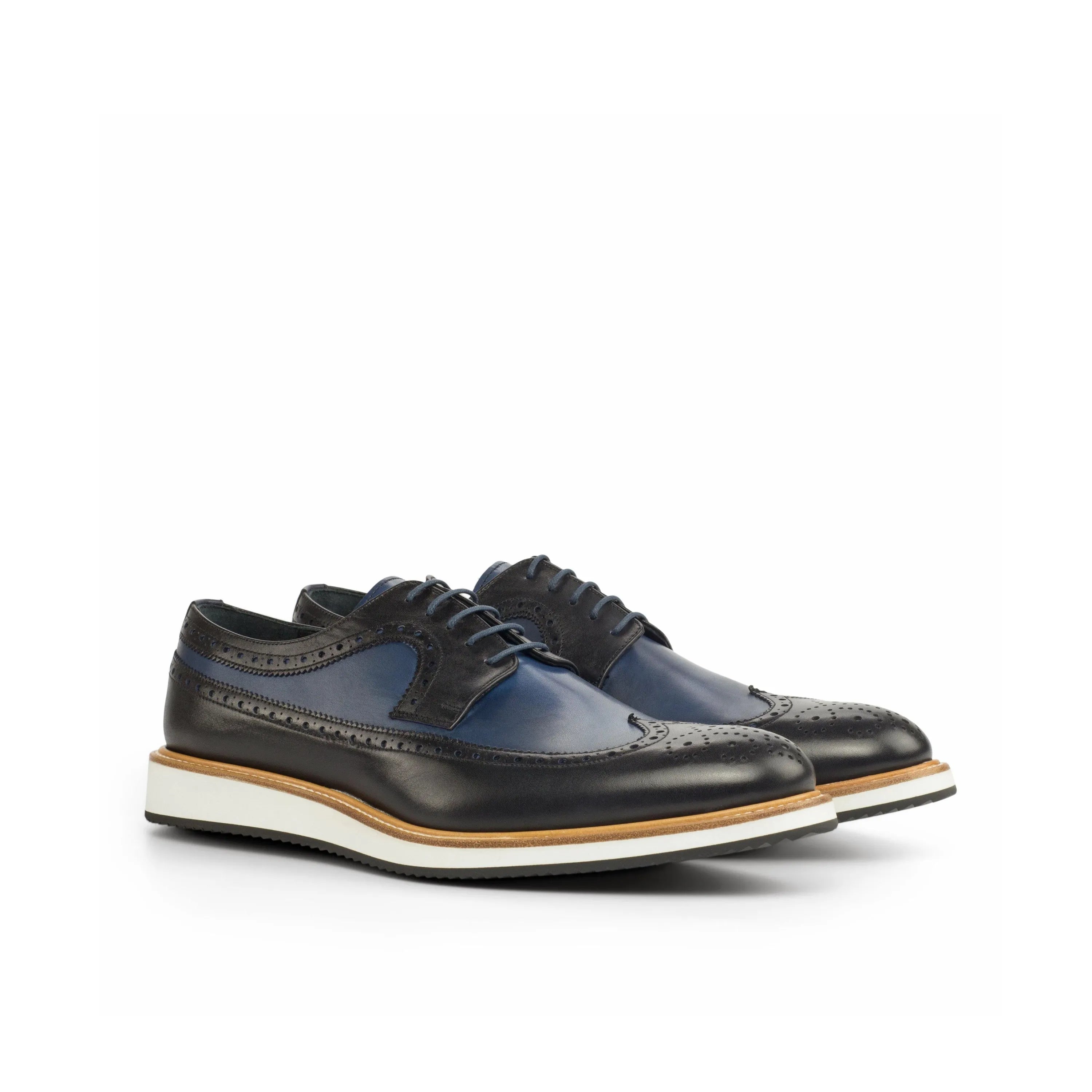 RR13 Longwing Blucher two-tone leather wingtip dress shoes