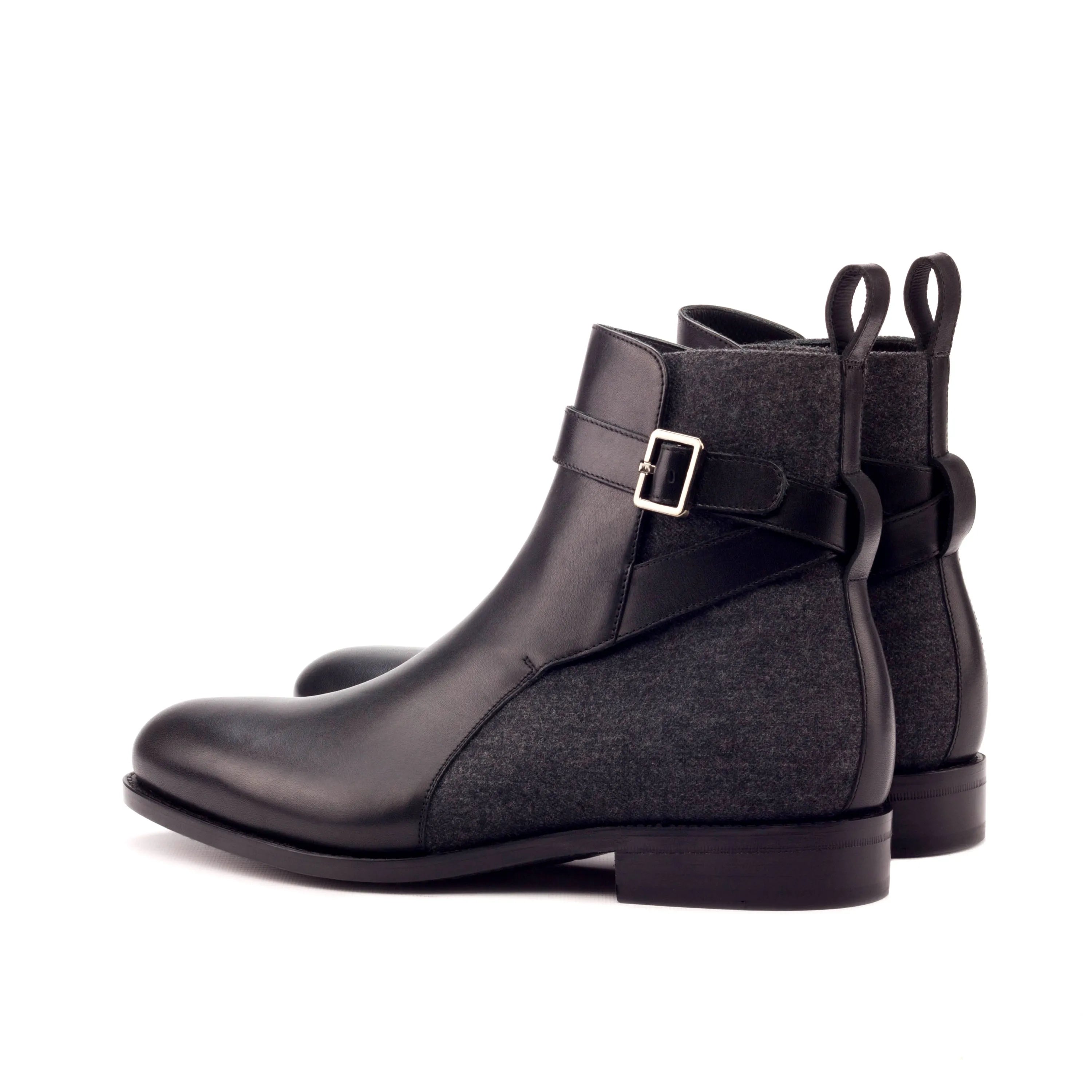 Black Singapor Jodhpur boots in leather with ankle design