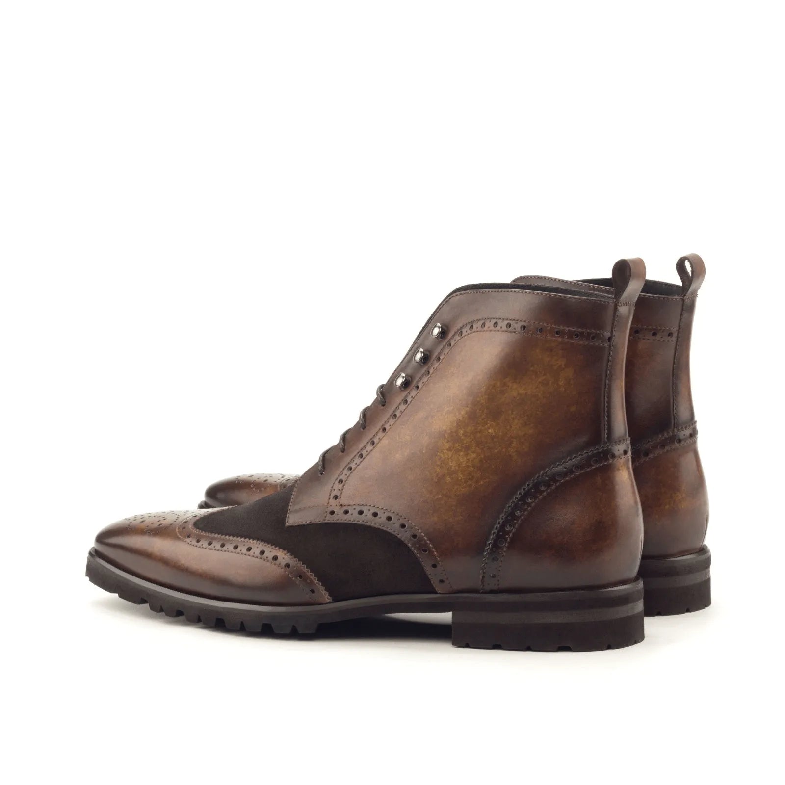 Theron military brogue boots in brown leather and suede wingtip