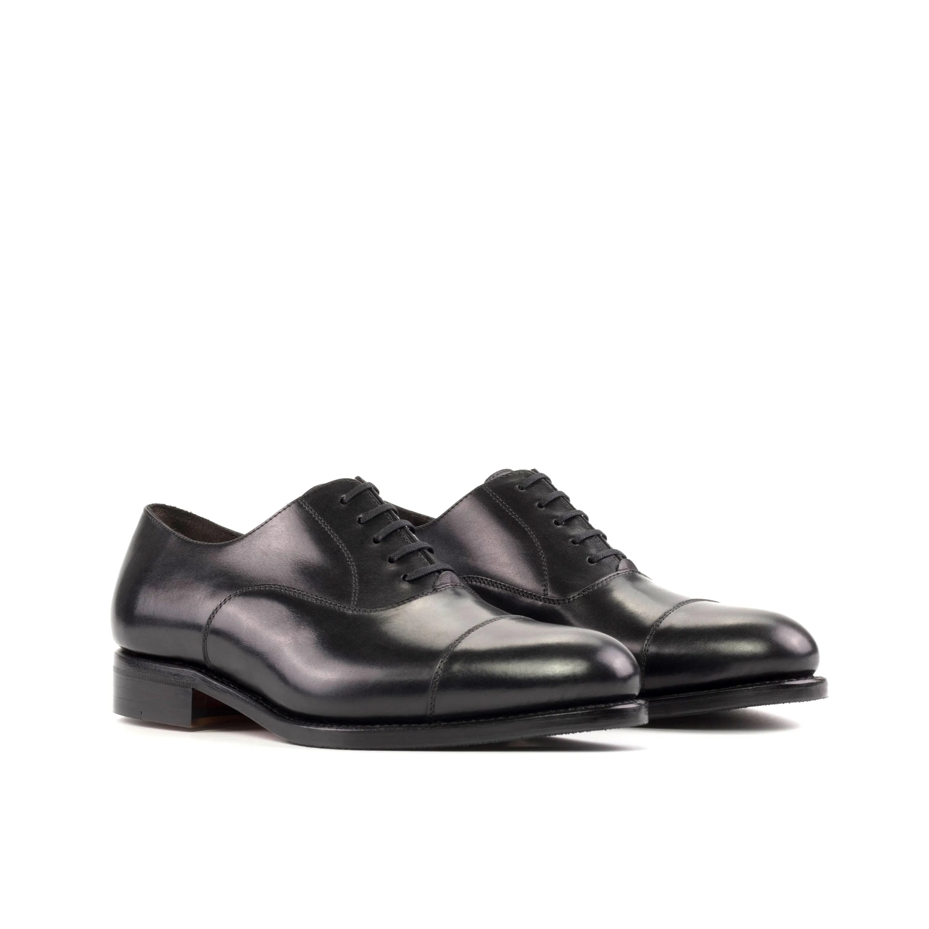Pair of black leather 5910 Oxford shoes with hand-painted patina