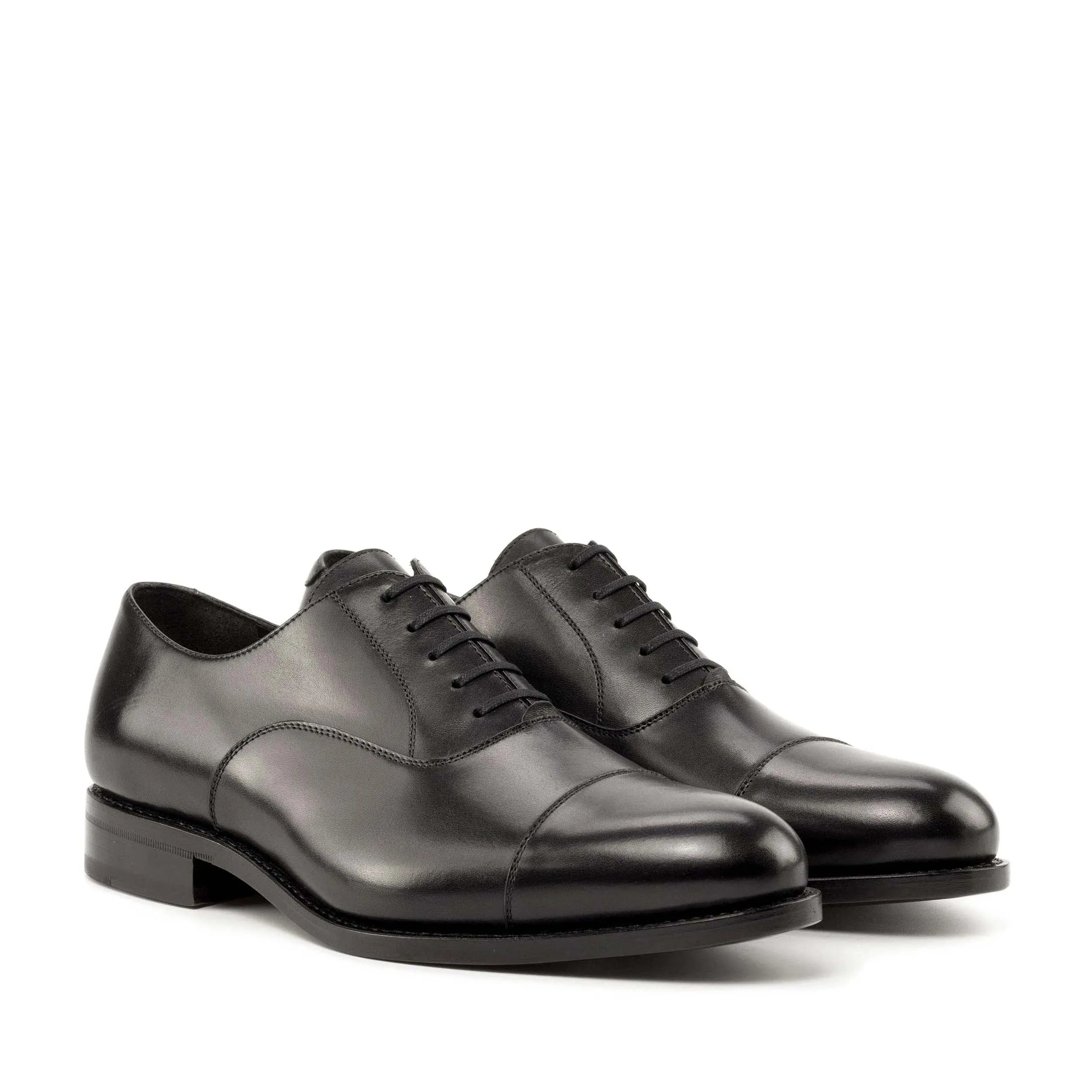 Pair of black leather Ales Oxford shoes