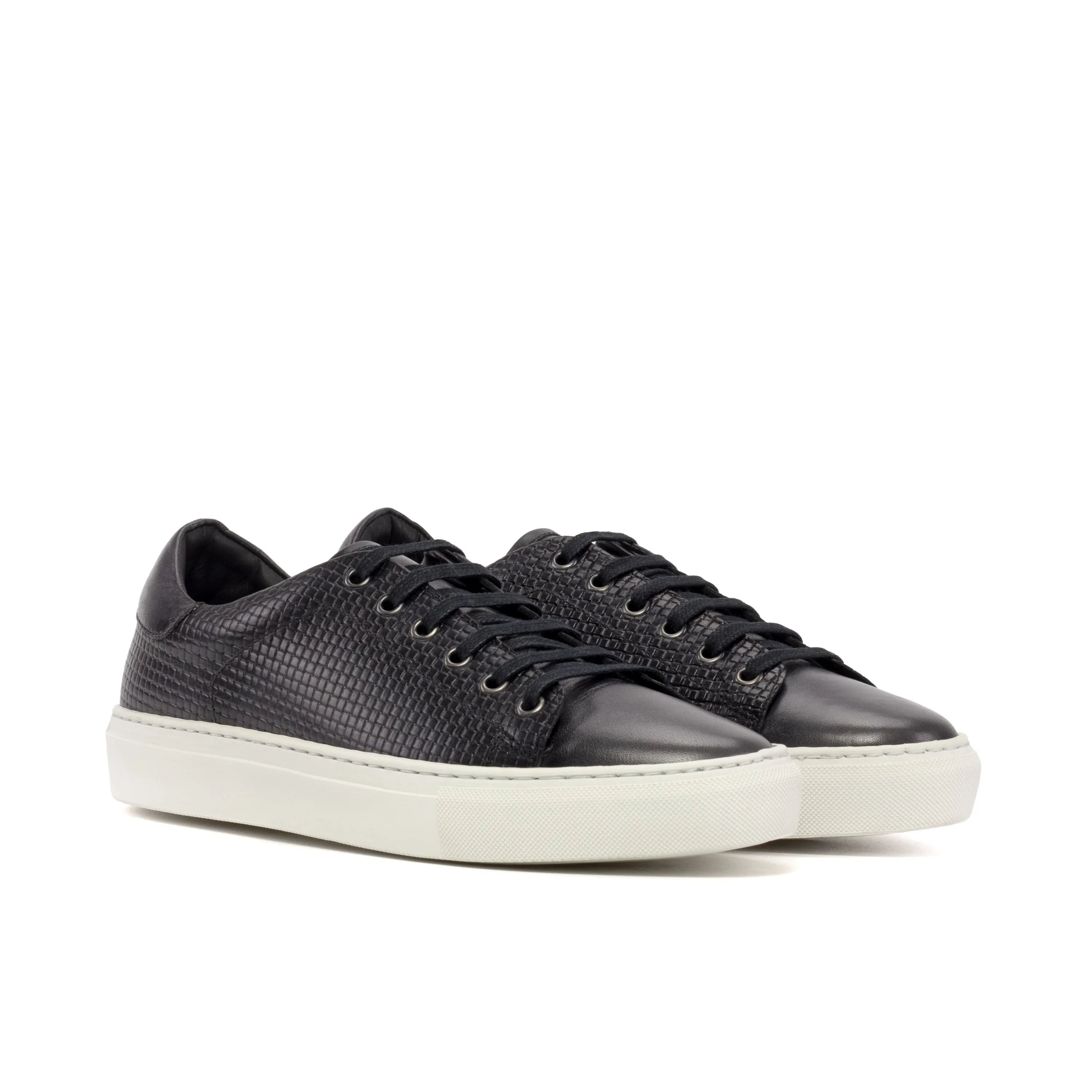 Black CapaTwo Trainer Sneaker II with leather upper and white soles