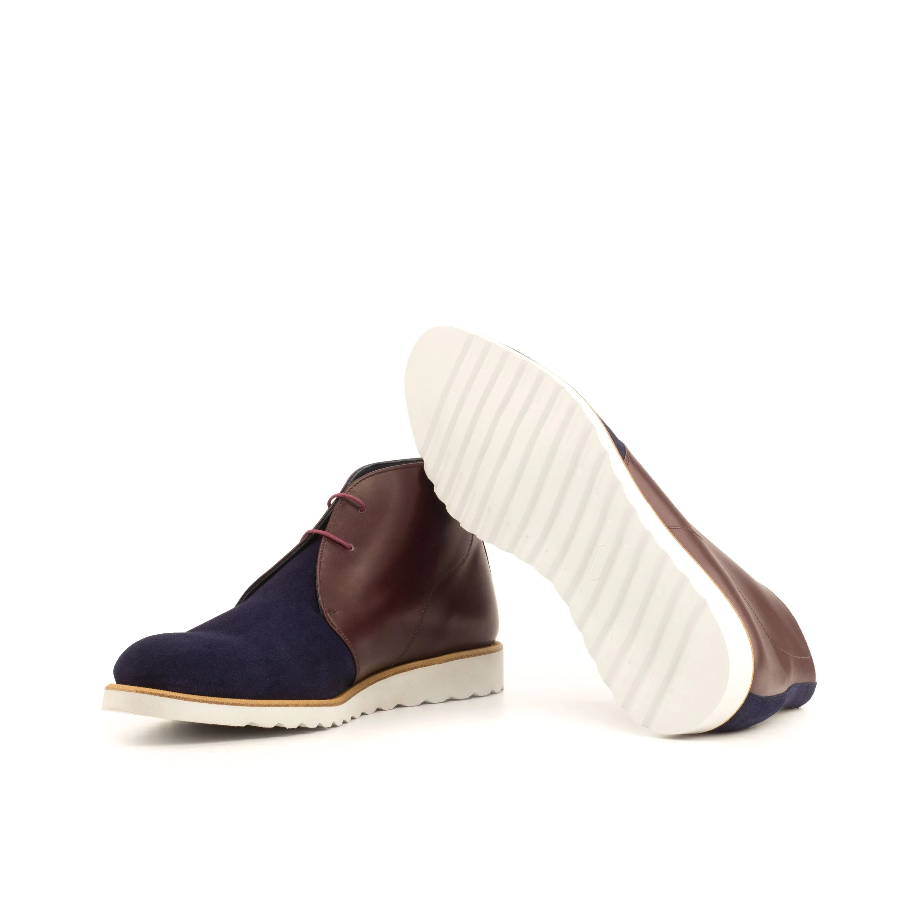 Denne chukka boots in two-toned leather and suede