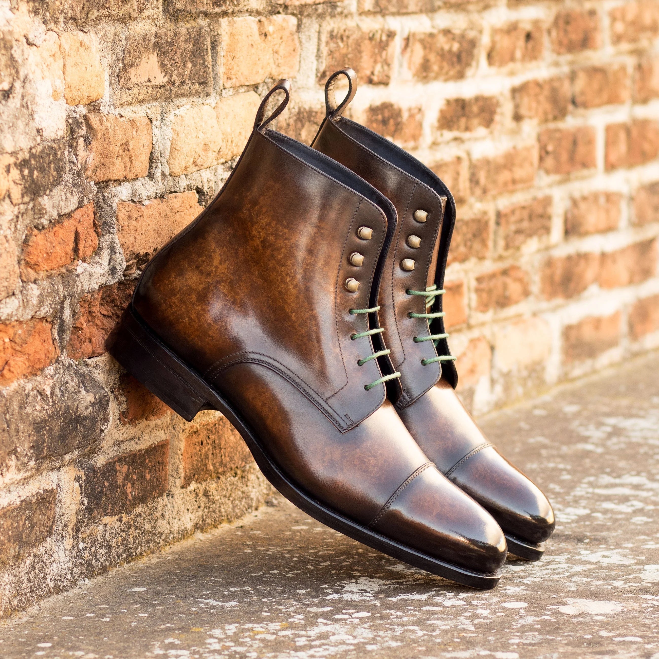 Dimitraios patina jumper boots in brown calf leather with cap-toe