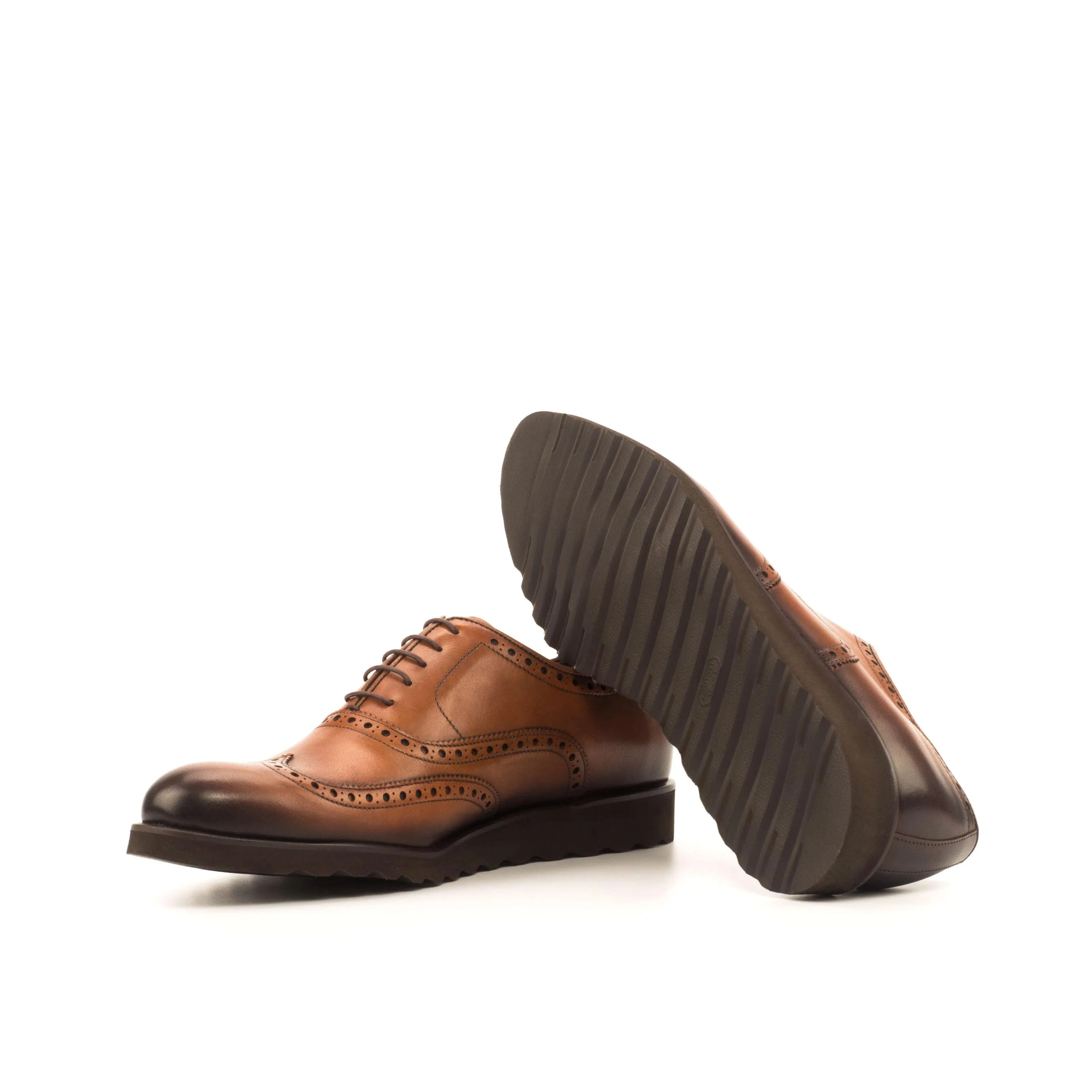 Dyami Full Brogue II brown leather wingtip shoes with rounded toe
