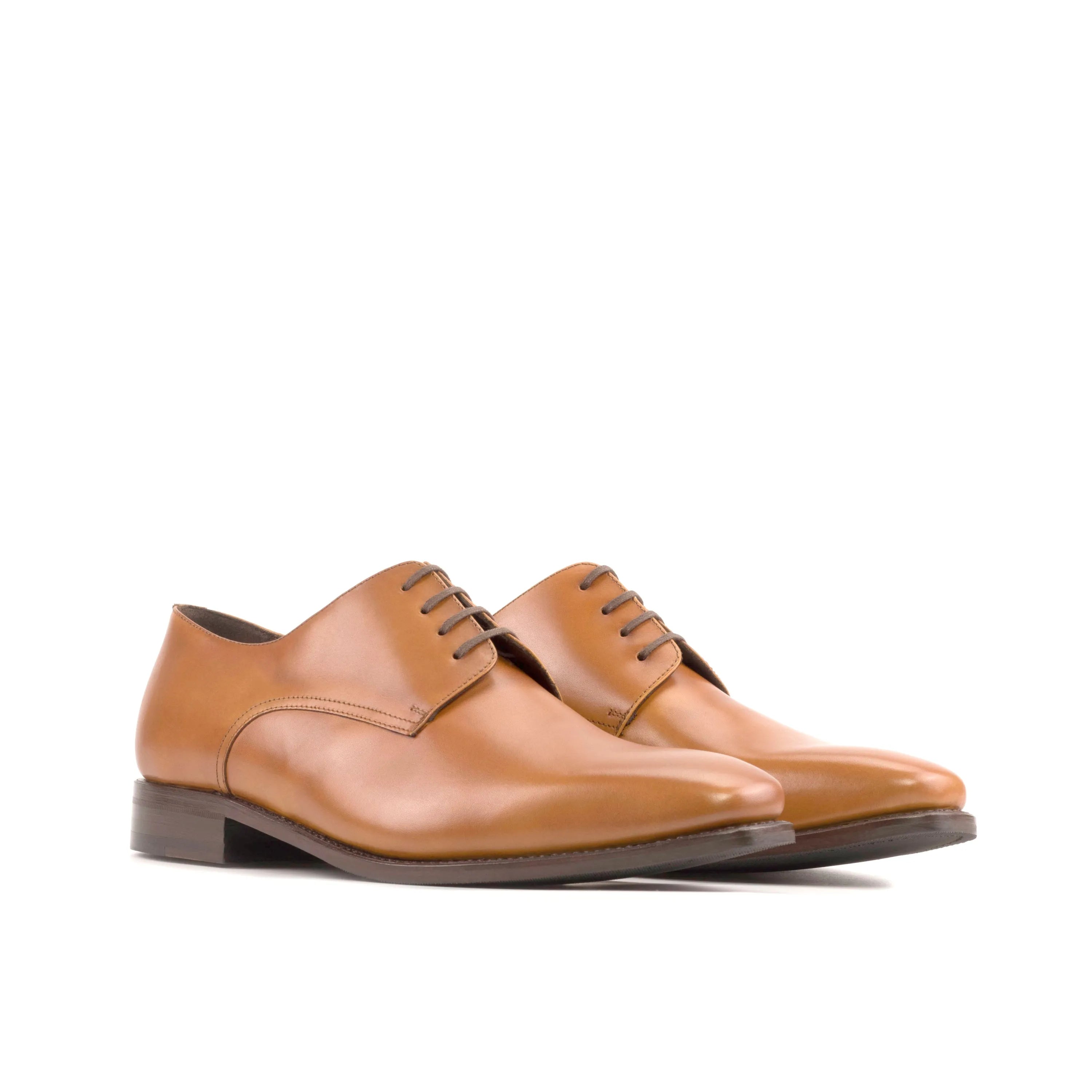 Pair of tan Fiolo Derby shoes in fast lane style