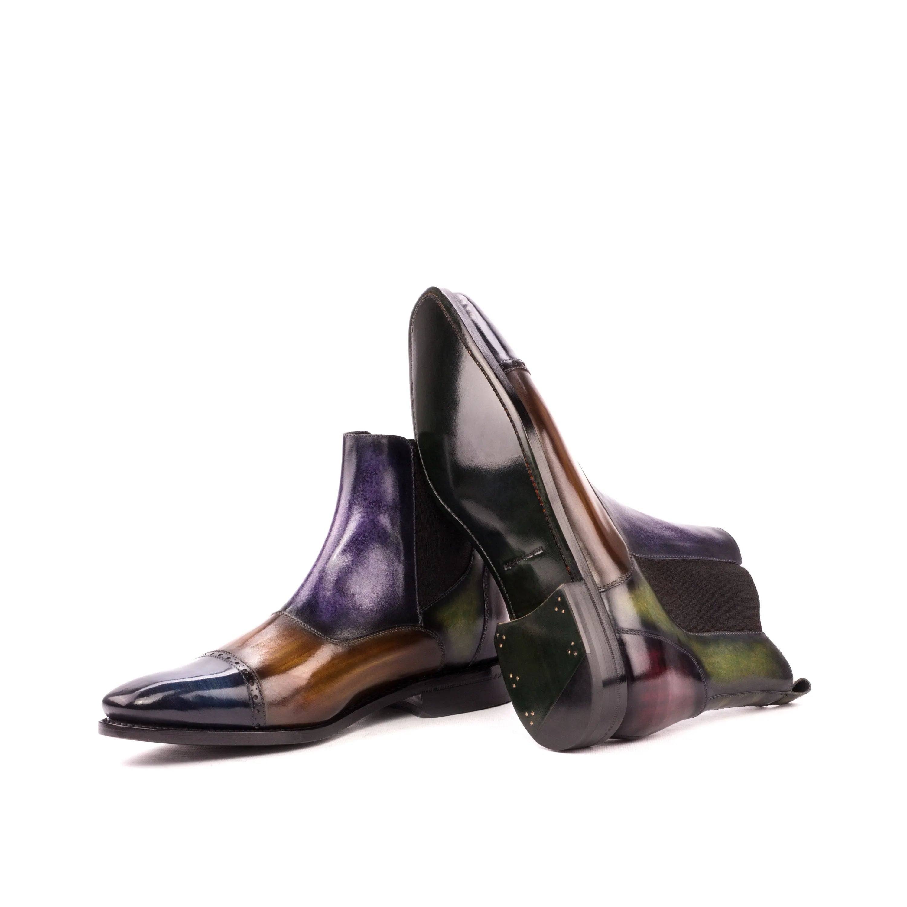 Glaucia Chelsea boots in leather with crust patina multi-tone finish