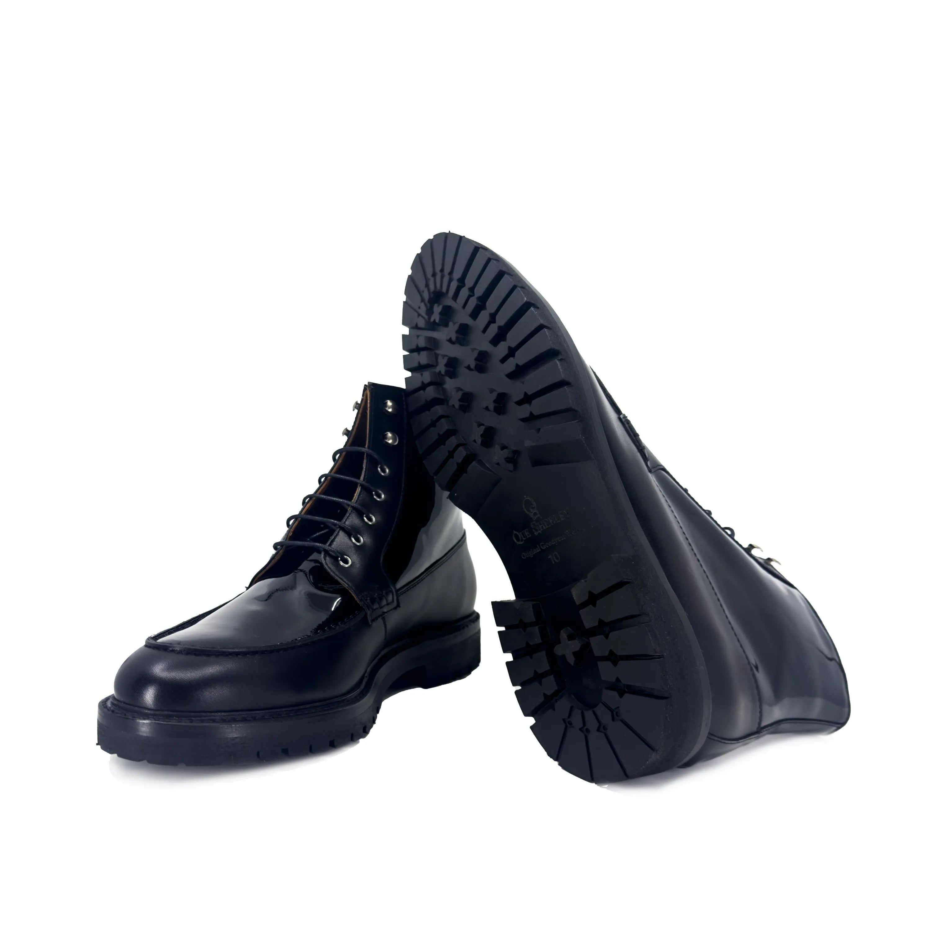 Grandeur Moc Boot II black leather lace-up moc boot