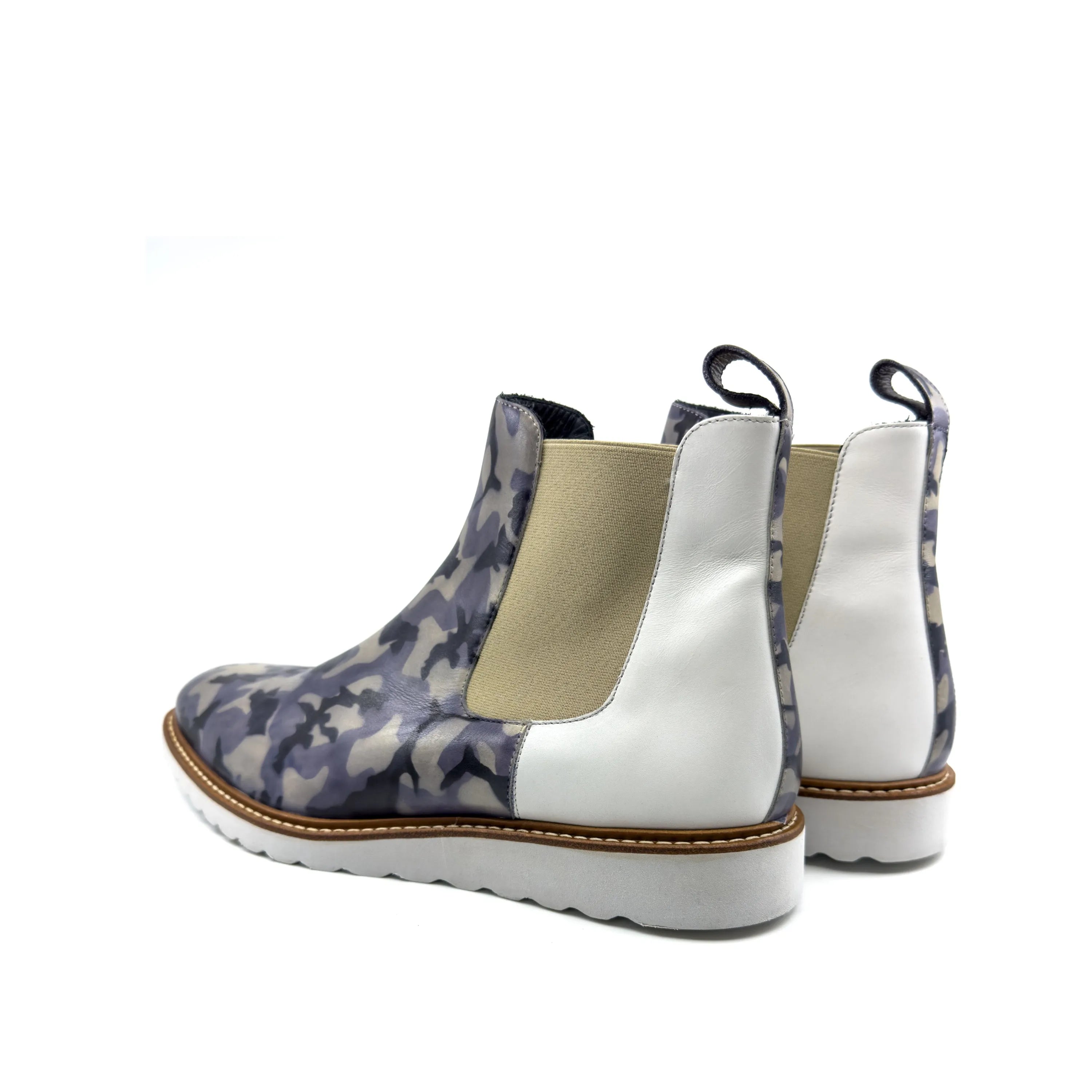 Olivar Chelsea patina boots in camouflage pattern