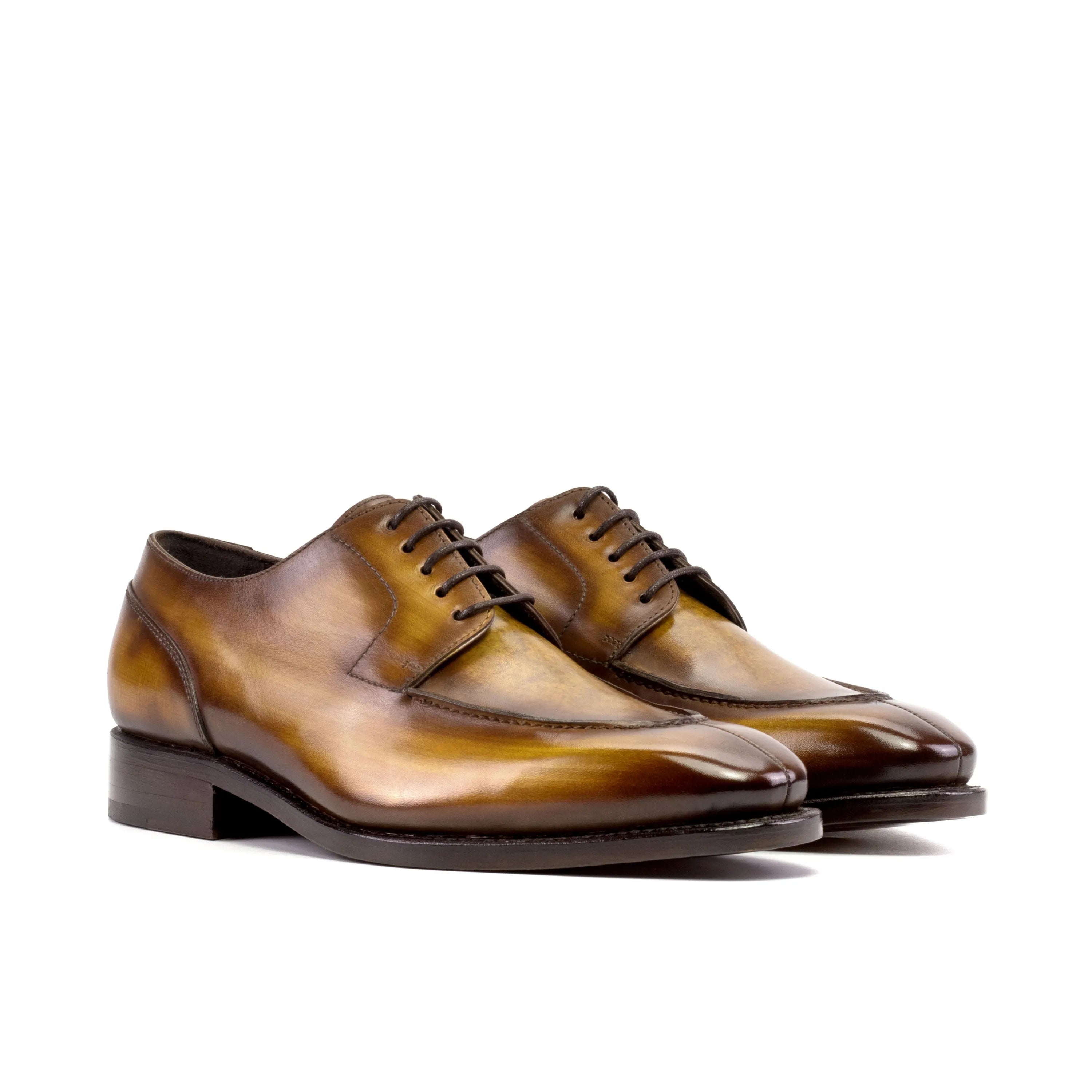 Rubis Derby split toe patina shoes in brown leather