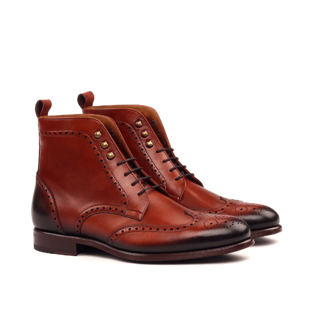 Timon military brogue boots in brown leather wingtip design