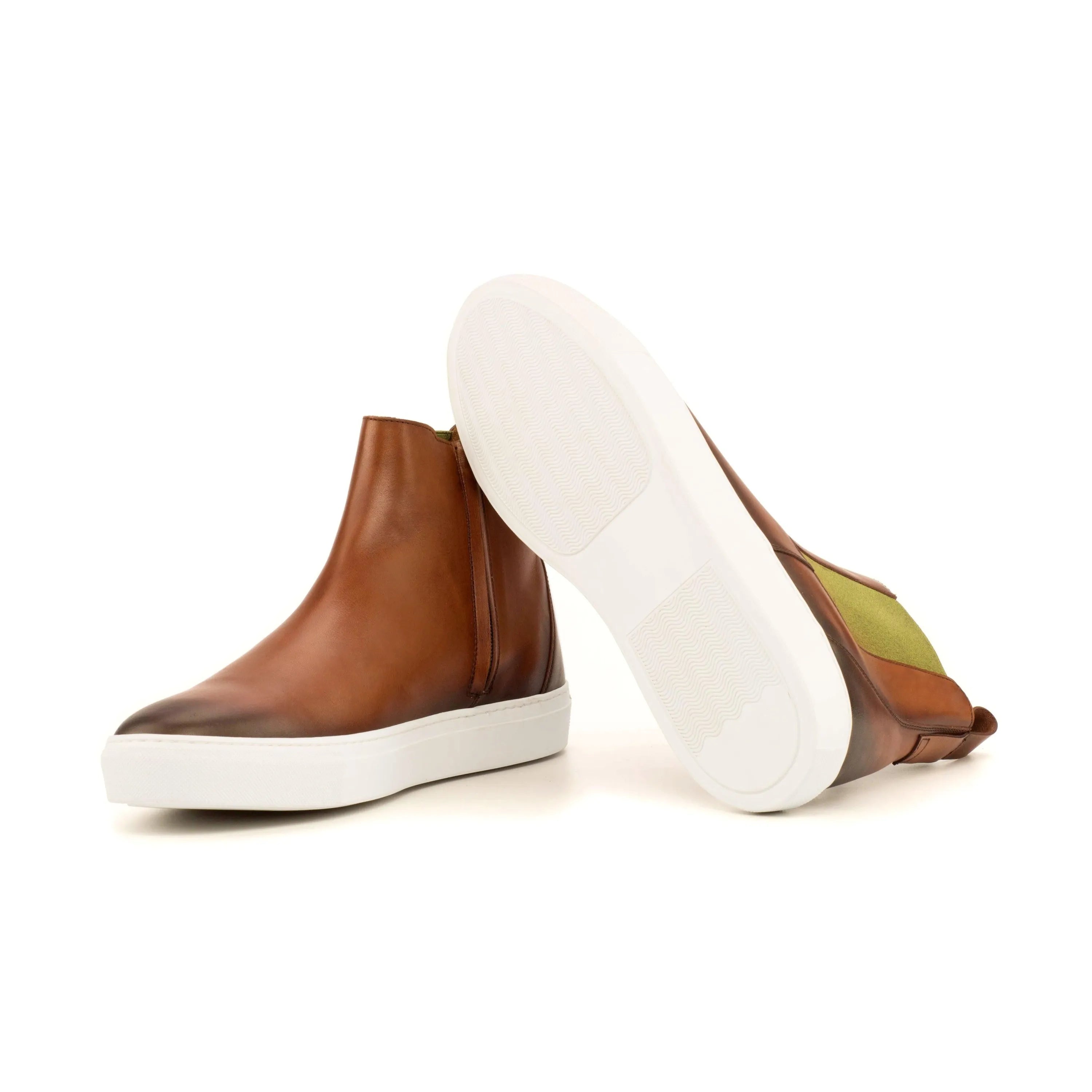 TR99 Chelsea sneaker boots II in brown leather with white soles